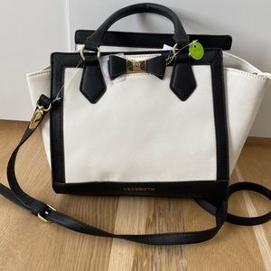 Brand new Liz Claiborne bag